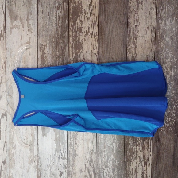 Nike Logo Work Out Dri-Fit Blue Light Weight Stretch Tank Top Women's Size M - Picture 7 of 7